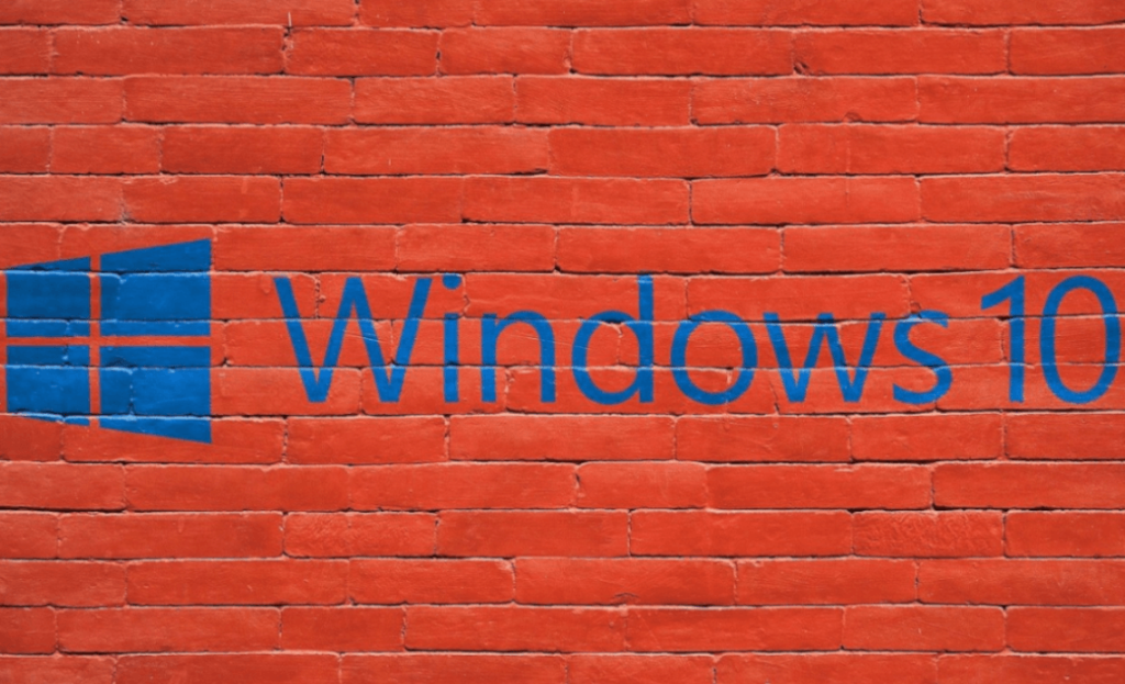 Windows 10 logo on wall