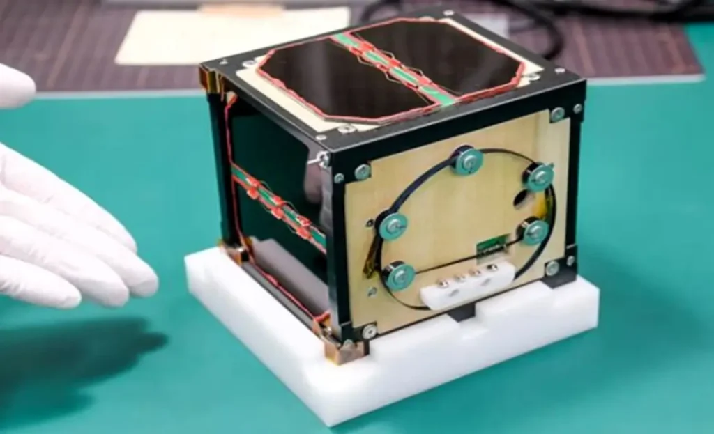 LignoSat’s wooden satellite